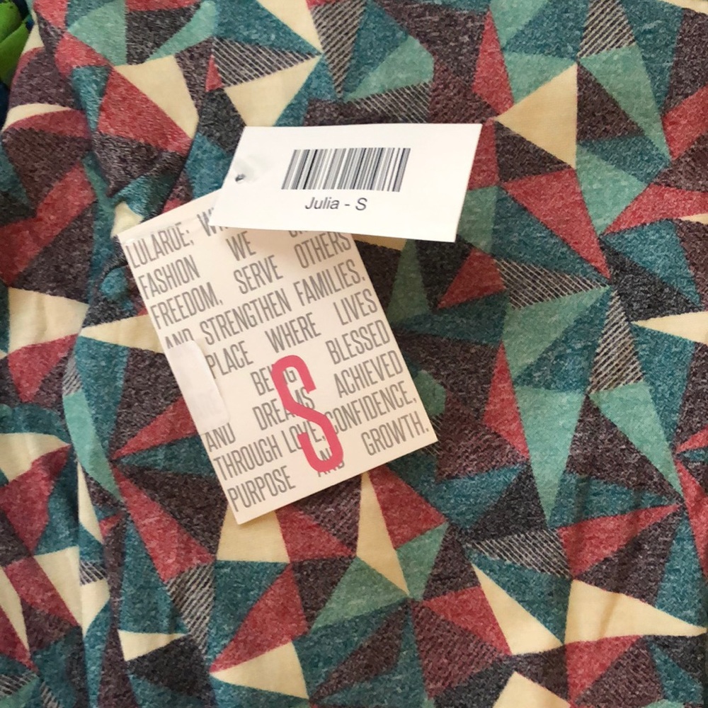 Small LuLaRoe Julia dress